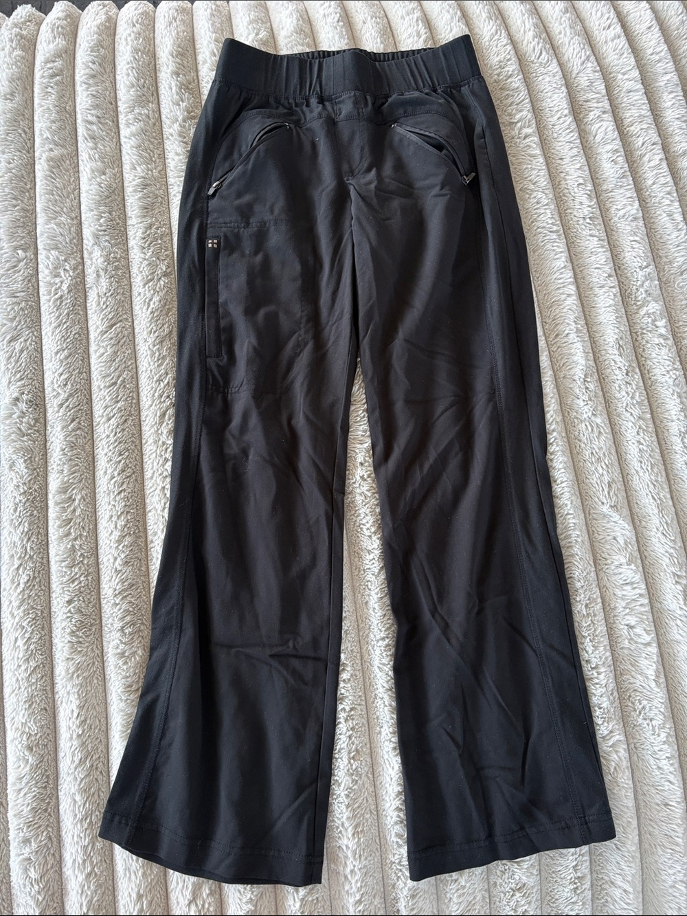 White Cross Black Women’s scrub pants
